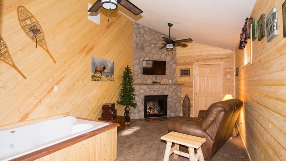 Upper Canyon Inn & Cabins - photo 91