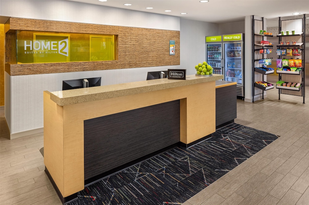 Home2 Suites by Hilton Roseville Minneapolis - photo 5