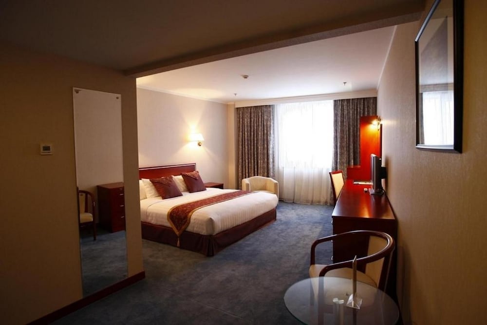 Pacific Plaza Sakhalin — 4-Star Luxury Hotel in Yuzhno-Sakhalinsk, Russia