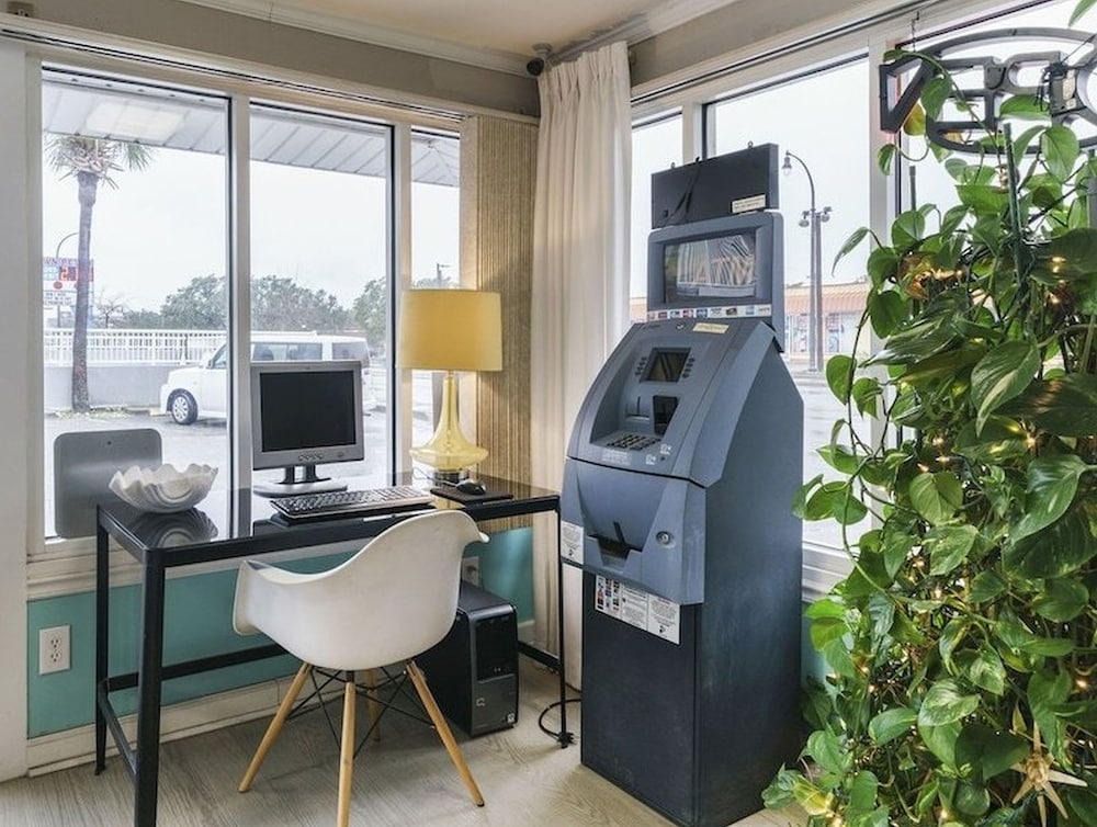 OYO Hotel Myrtle Beach Kings Hwy - photo 20