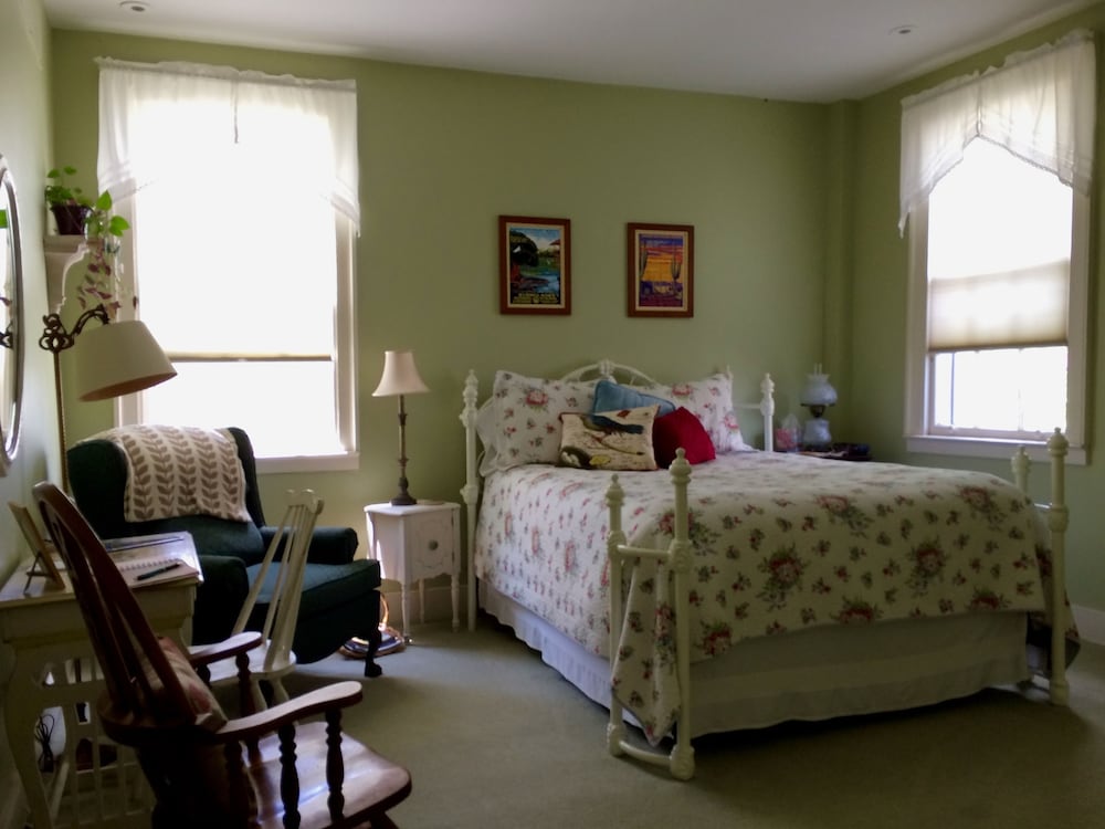 B&B at Oliver Phelps — Canandaigua — photo 5