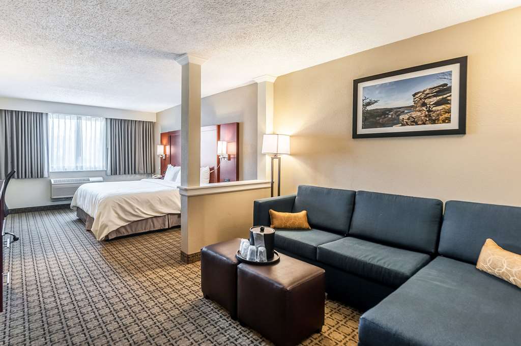Clarion Inn Harpers Ferry Charles Town - photo 17