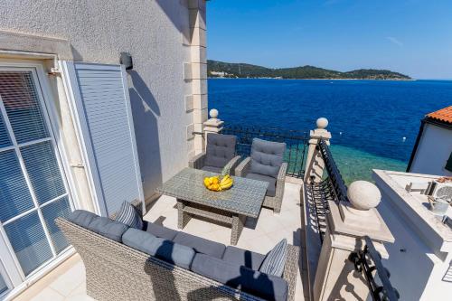 Seafront Apartment Duo — Vis — photo 3