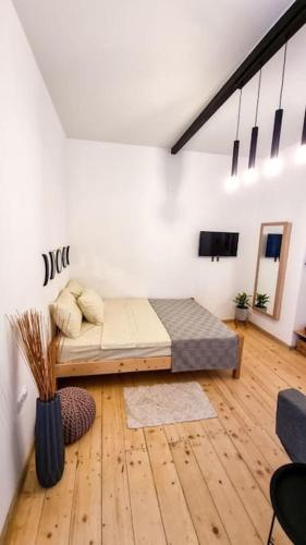Sebastian`s stylish apartment in old town