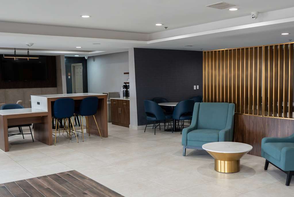 La Quinta Inn & Suites by Wyndham Dallas Mesquite - photo 9