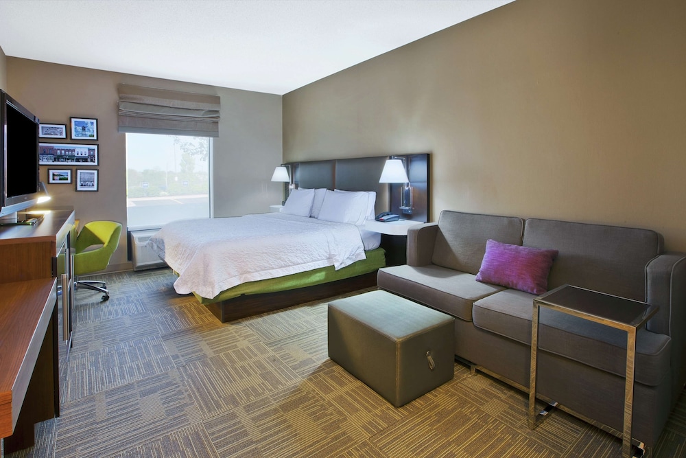 Hampton Inn Commerce Novi - photo 20