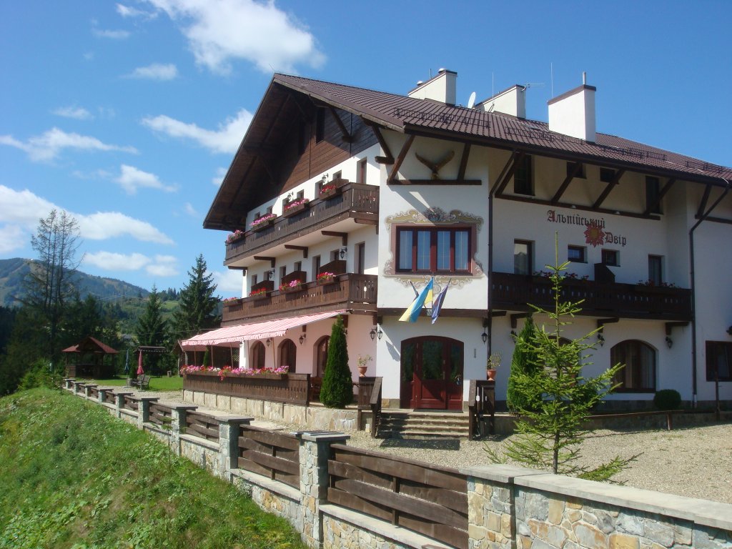 Alpenhof Pansion in Slavske, Ukraine