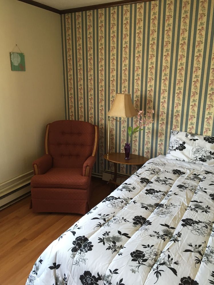 AmerItal International Suites - photo 12