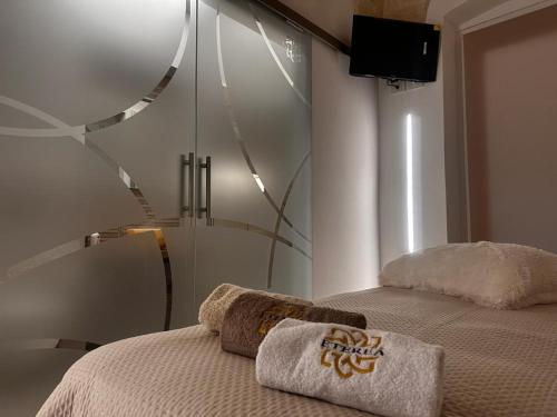 Eterea Casa Vacanza — 4-Star Luxury Hotel in Brindisi, Italy