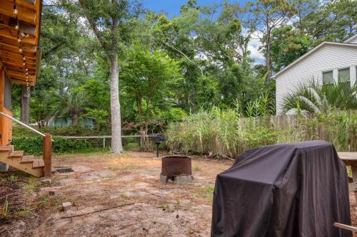 Mountains to Sea by Oak Island Accommodations - photo 24