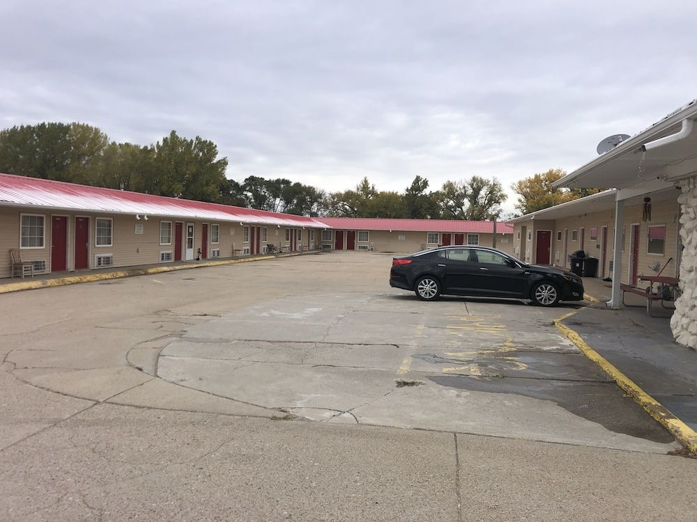Big 12 Motel Broken Bow NE - photo 7
