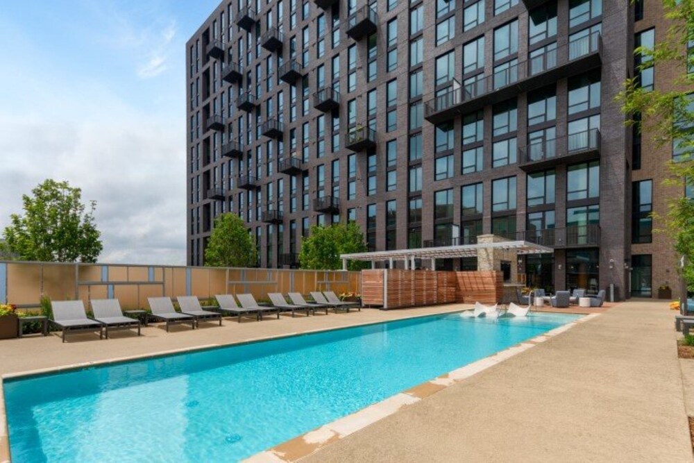 Global Luxury Suites at Reston Town Center - photo 80