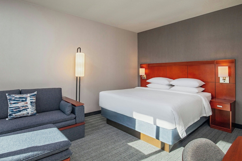 Courtyard by Marriott Boston Andover - photo 15