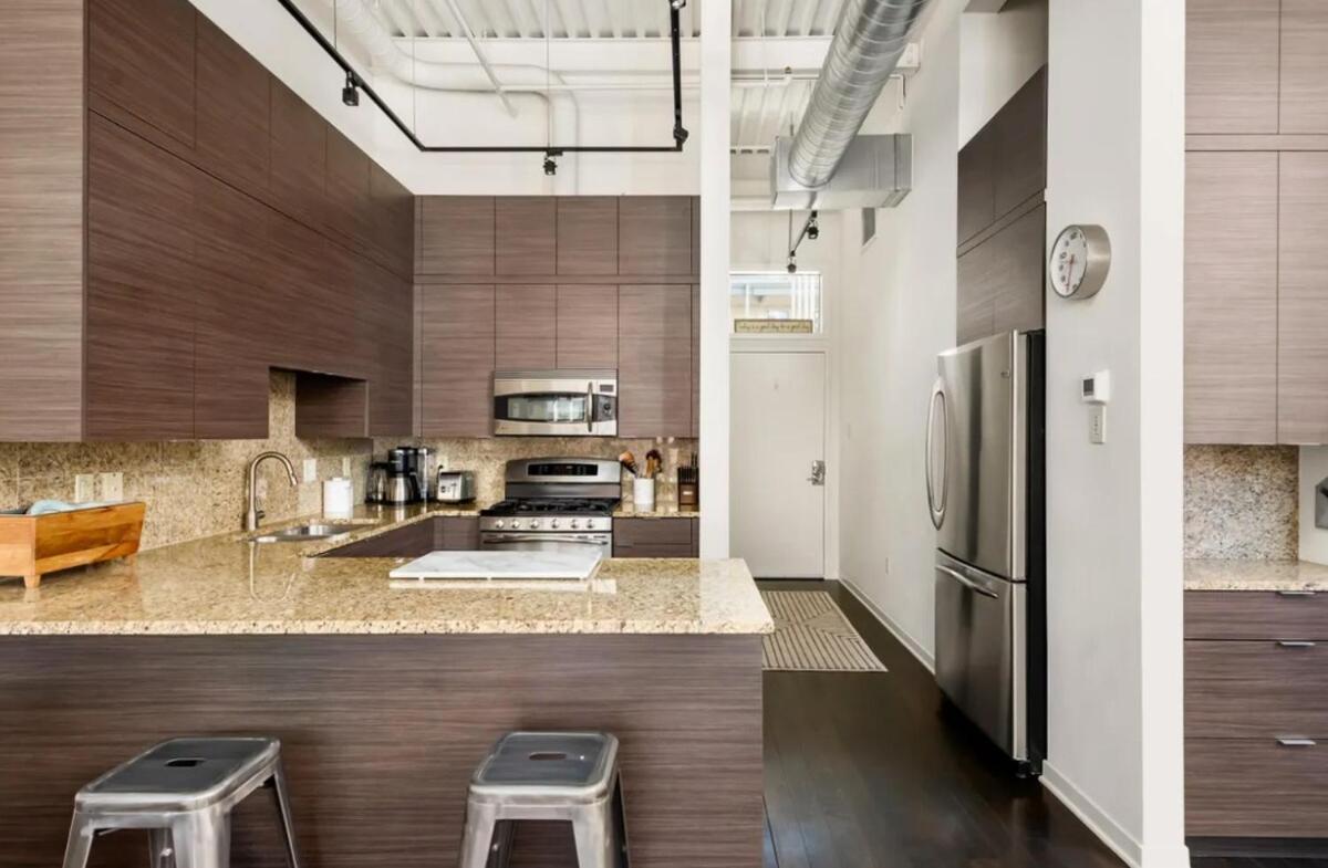 Luxurious Willits Loft Getaway — Basalt — photo 2