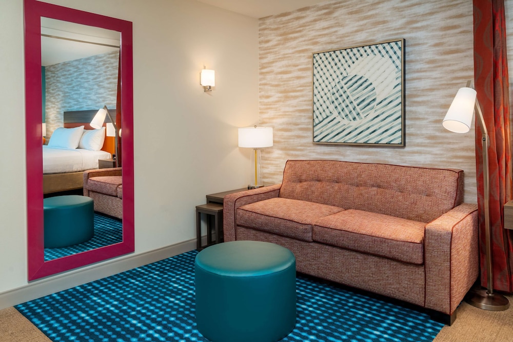 Home2 Suites by Hilton Corona - photo 25