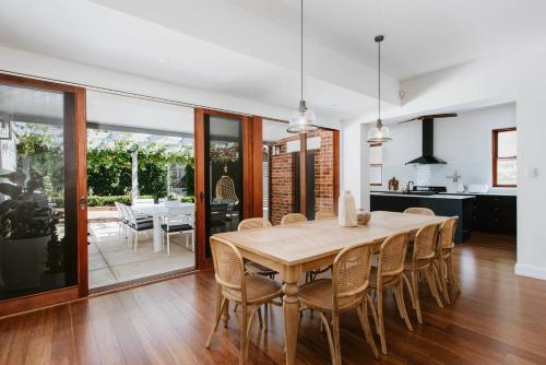 ‘Haylock’ Luxe Country Charm in Mudgee’s Centre in Mudgee, Australia