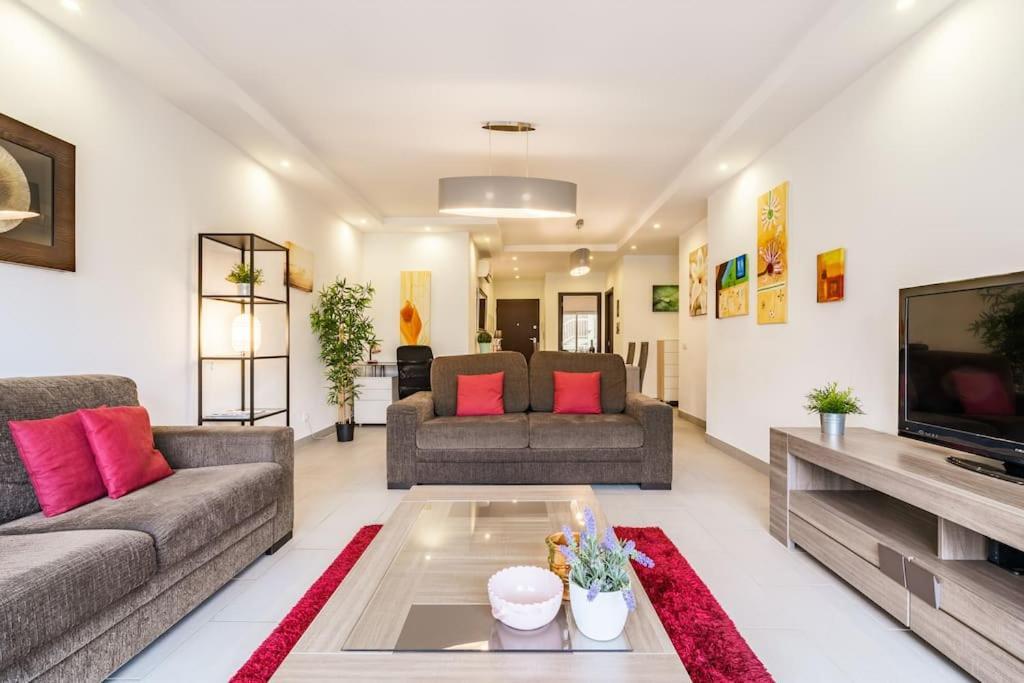 Albufeira Old Town Verasol N — 4-Star Luxury Hotel in Albufeira, Portugal