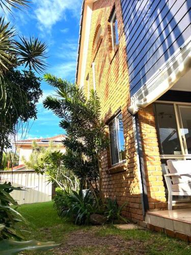 Wood Beachside Home Lennox Head — 4-Star Luxury Hotel in Lennox Head, Australia