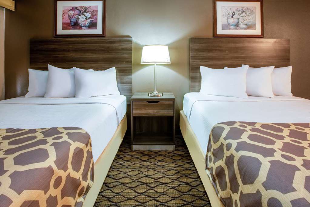Baymont by Wyndham Northwood - photo 17