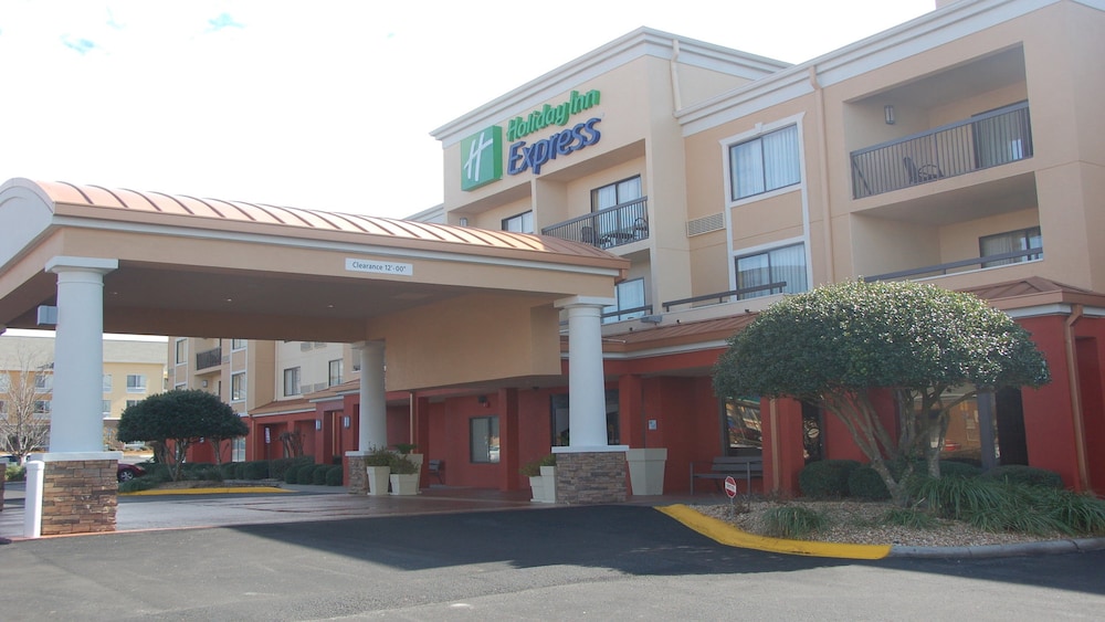 Holiday Inn Express Tifton by IHG - featured photo