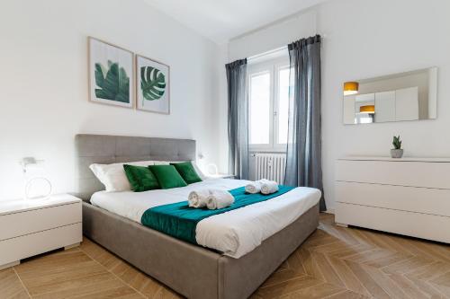 Porta Romana Nuovo Trilocale Wifi E AC — 4-Star Luxury Hotel in Milan, Italy