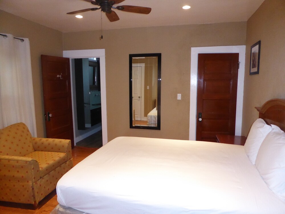 Oceana Marina Vacation Rental - photo 6