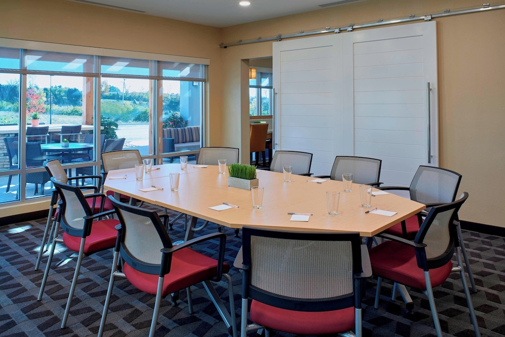 TownePlace Suites by Marriott Richmond - photo 23
