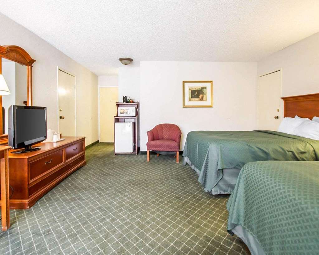 Quality Inn Tucson Downtown near Convention Center - photo 16