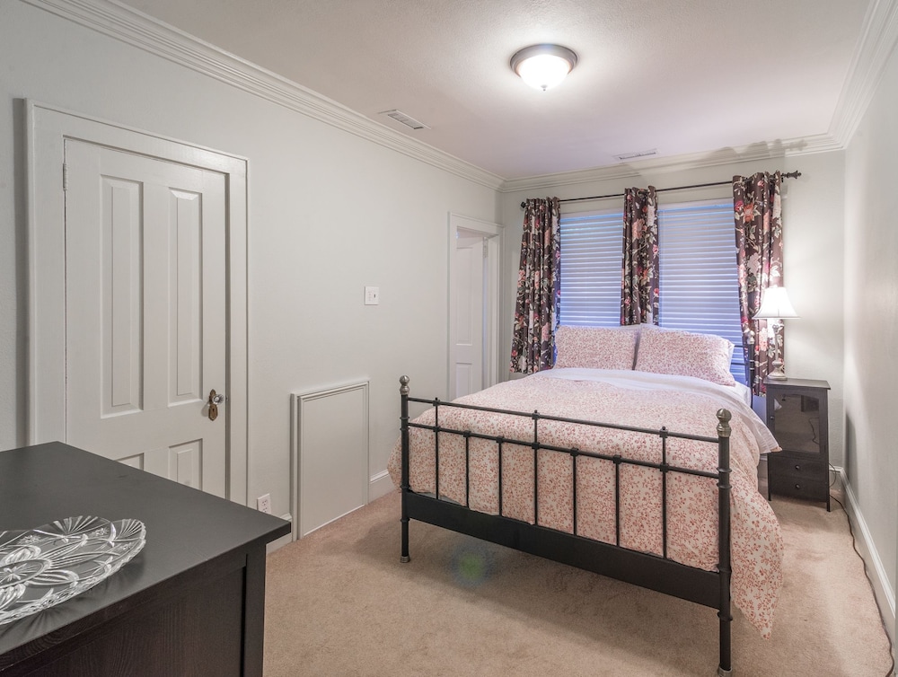 The Monte Vista Hotel - photo 13