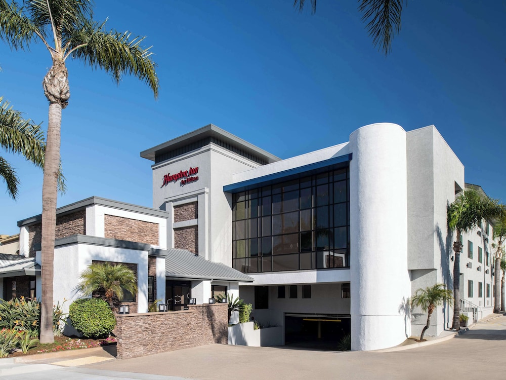 Hampton Inn by Hilton Costa Mesa Newport Beach - photo 32