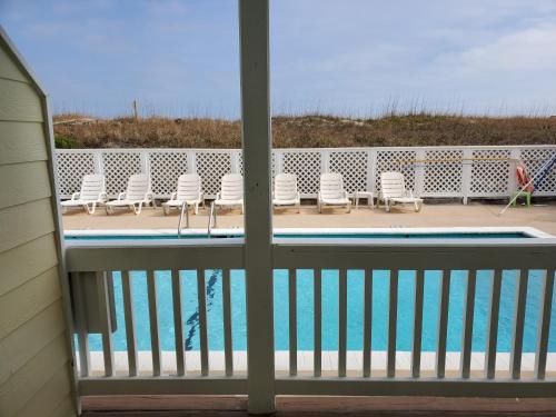 The Savannah Inn - photo 44