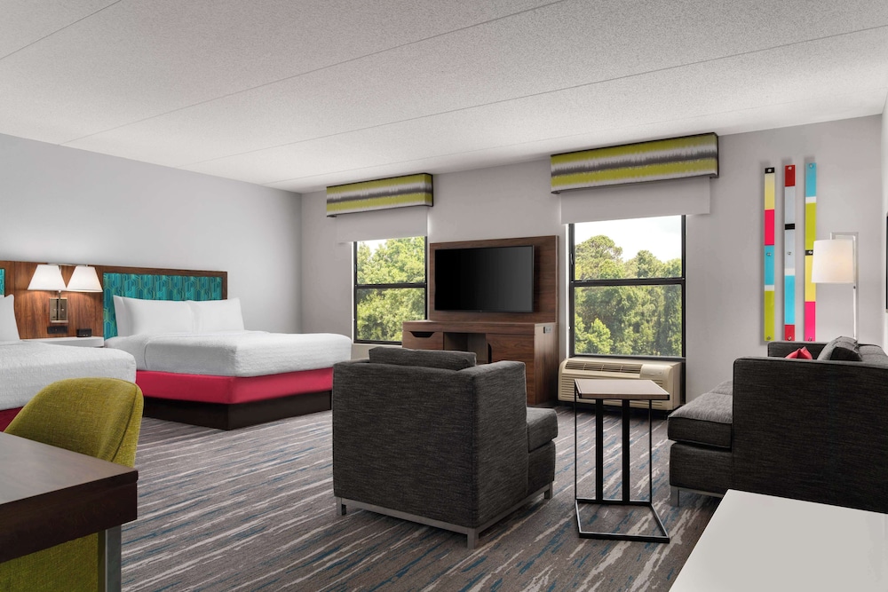 Hampton Inn Spring Lake Fayetteville - photo 42