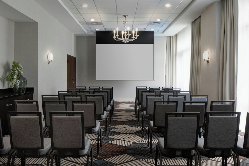 Hotel Tonnelle New Orleans A Tribute Portfolio Hotel By Marriott - photo 39