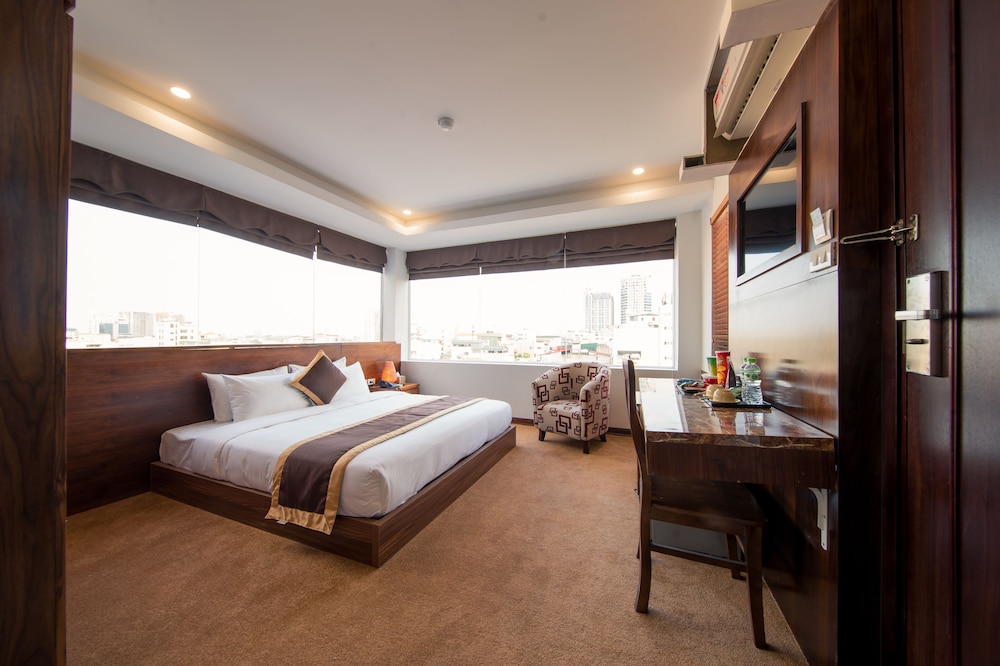 Night Hotel - last minute hotel in Hanoi