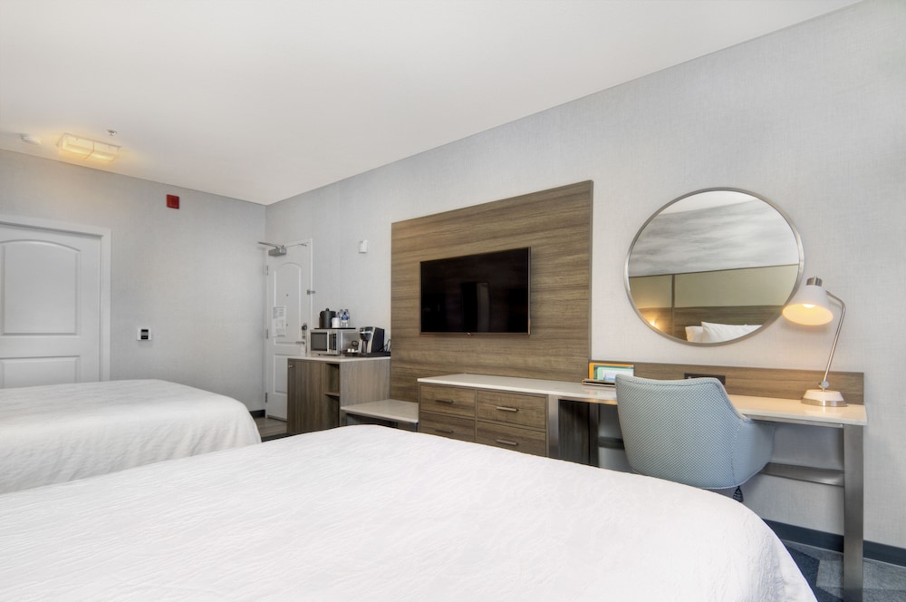 Hilton Garden Inn Livermore - photo 9