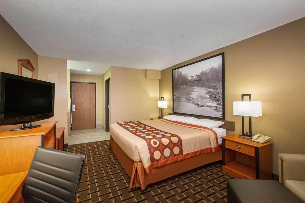 Super 8 by Wyndham Ottawa - photo 8