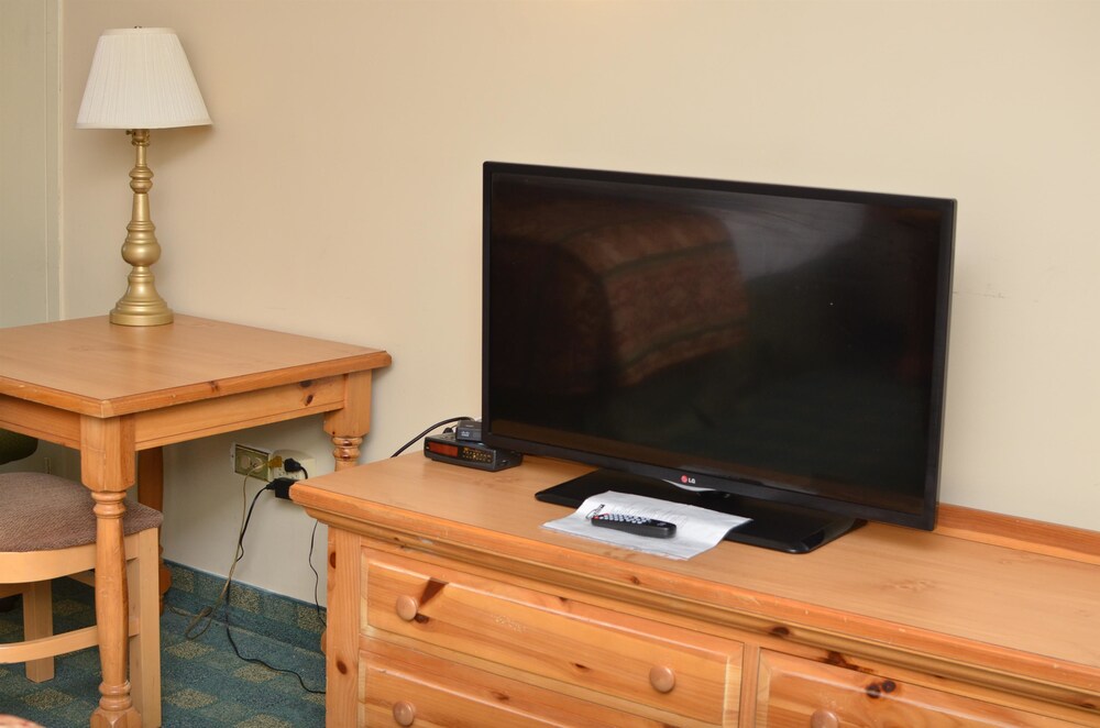 Motel6 Oriskany NY - photo 39