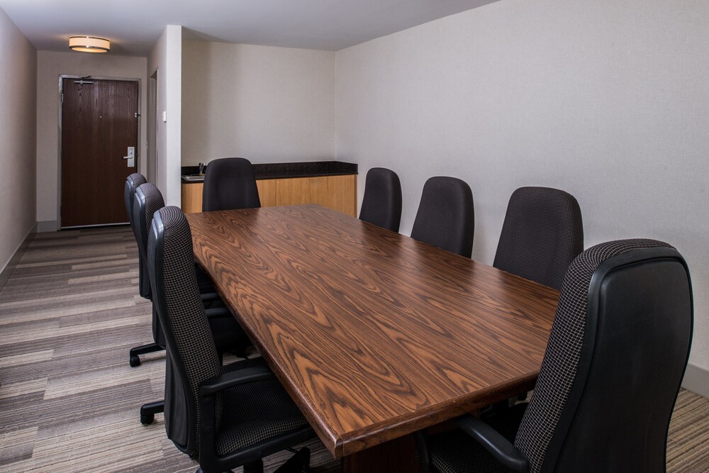 Holiday Inn Express Sierra Vista by IHG - photo 51