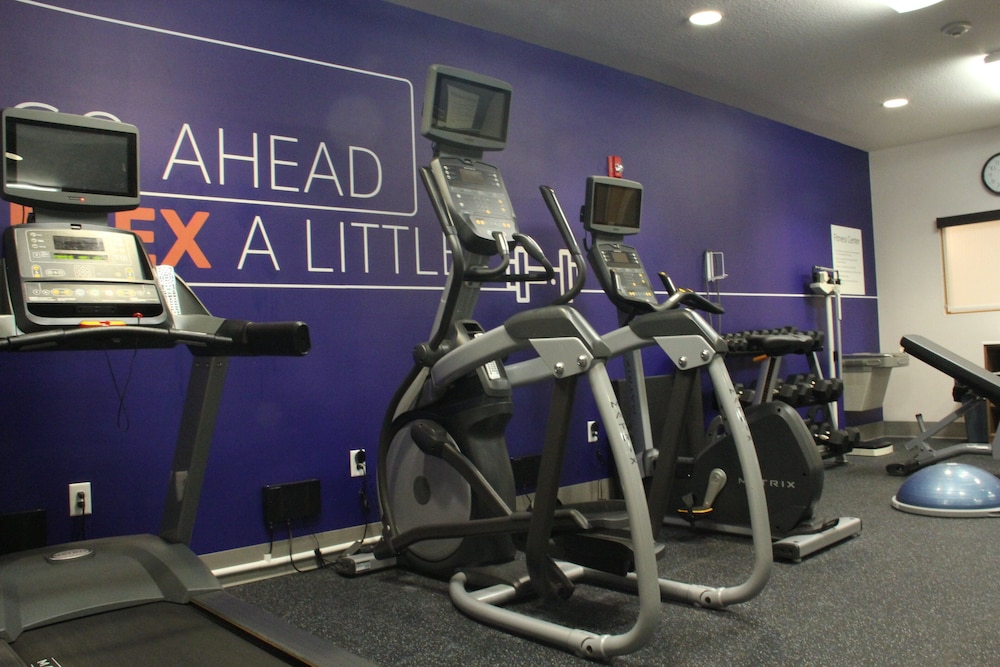 Holiday Inn Express & Suites Antigo by IHG - photo 27