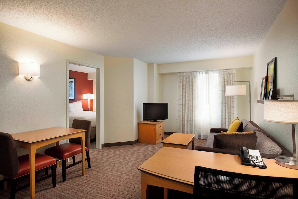 Residence Inn by Marriott Detroit Novi - photo 27