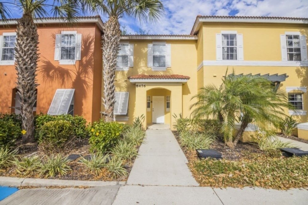 Rolando's Emerald Island Resort Townhouse 3 Bedroom Townhouse by Redawning - photo 22