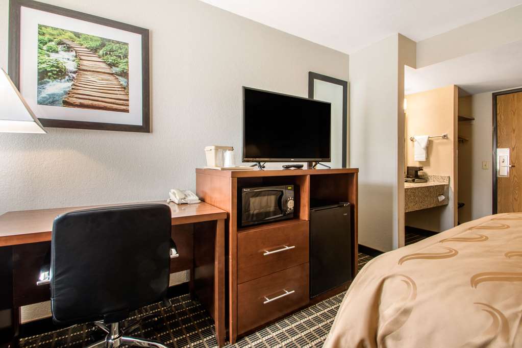Quality Inn Madison West Near University Area - photo 22