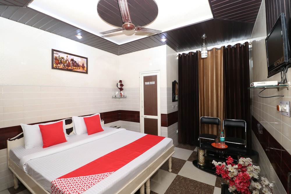 OYO 28476 Jalandhar Guest House