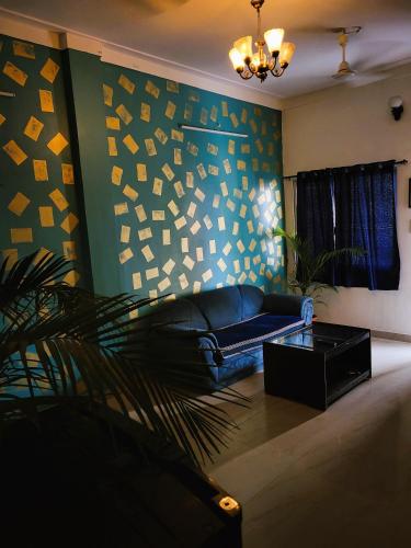 Blue Beds Homestay Exotic 2BHK AC House — 4-Star Luxury Hotel in Jabalpur, India