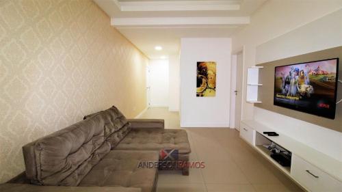 1068 Apartamento com vista para o mar