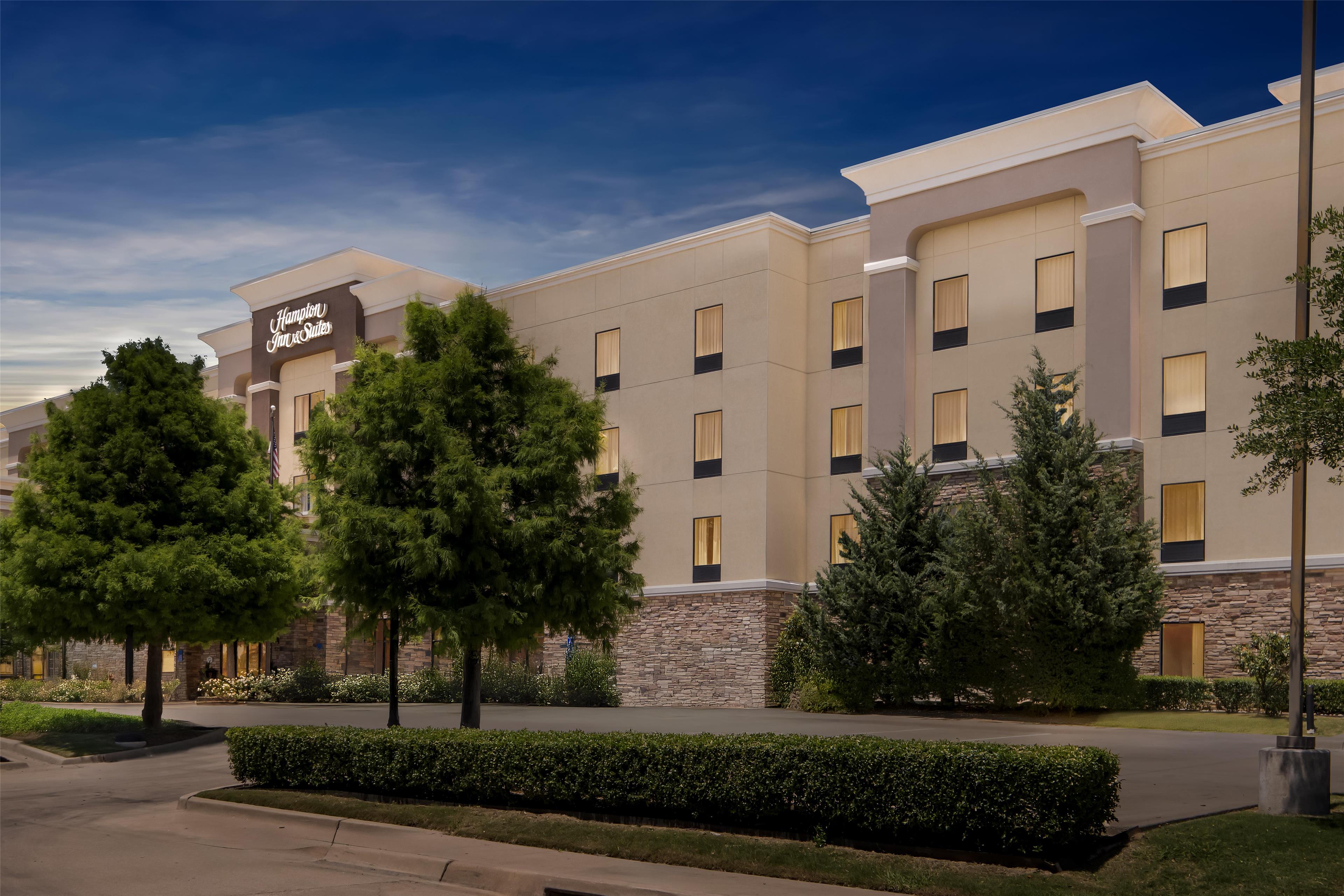 Hampton Inn & Suites Trophy Club Fort Worth North in Roanoke, United States