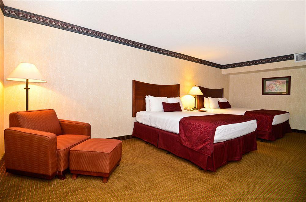 Best Western Inn & Suites Gallup - photo 6