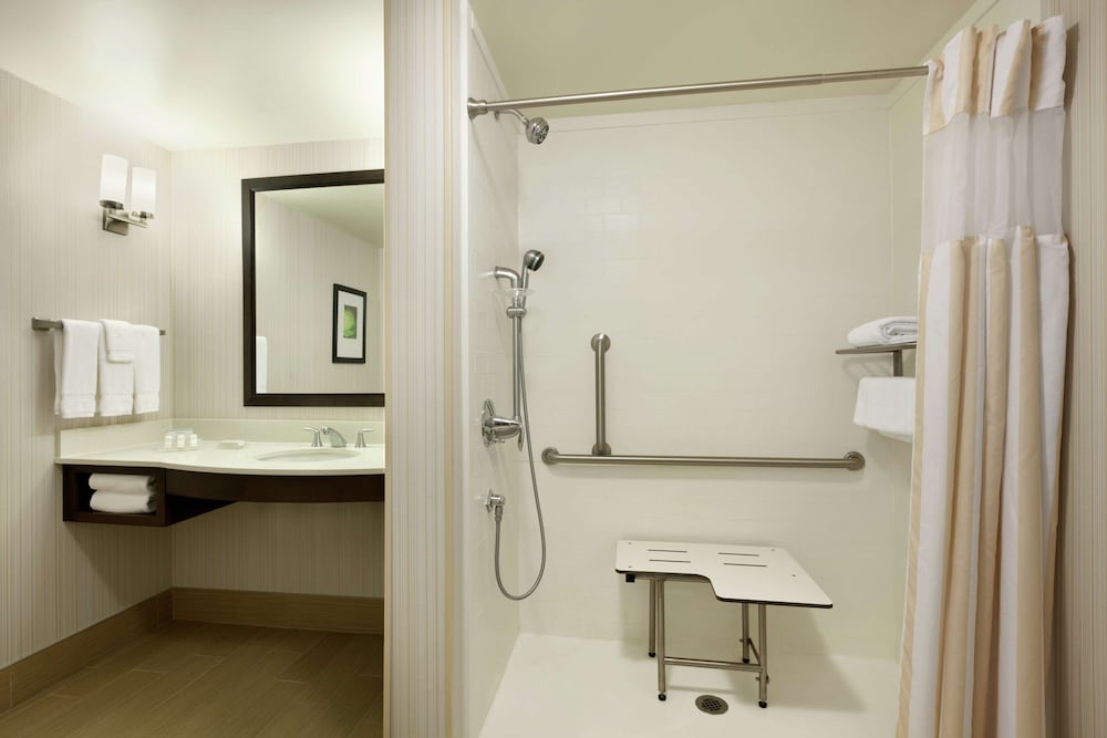 Hilton Garden Inn Rochester Pittsford - photo 34
