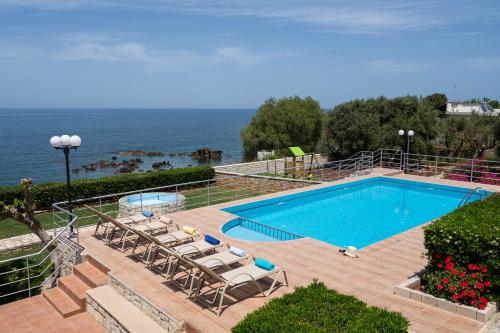 Villa Katerina — 4-Star Luxury Hotel in Rethymno, Greece