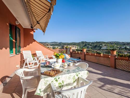 Apartment Iolanda by Interhome — 4-Star Luxury Hotel in San Lorenzo Al Mare, Italy